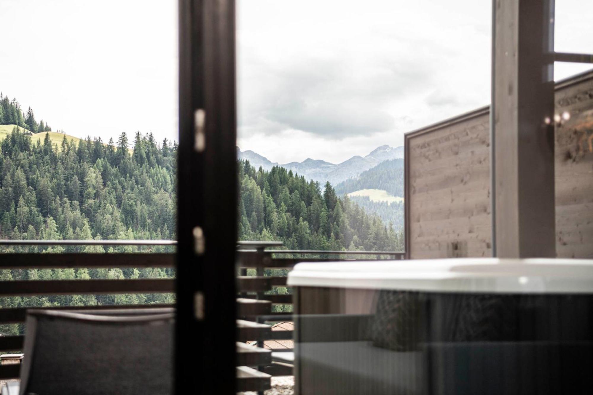 Apartments Aois 4 Elements Suits La Valle Exterior foto
